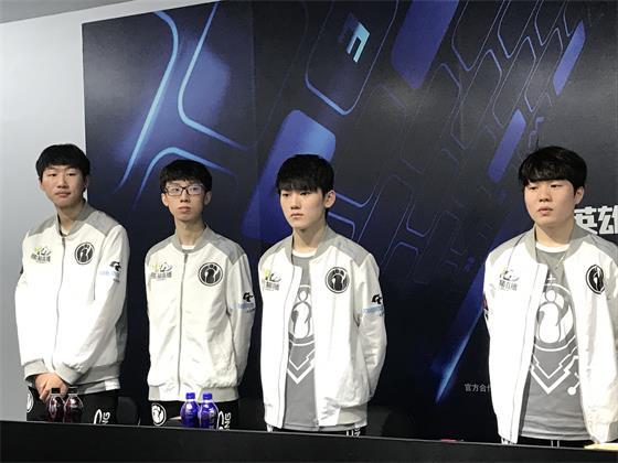 无数车迷的 无数车迷的