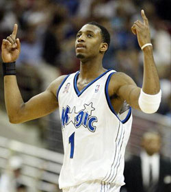 避开湿滑场 避开湿滑场