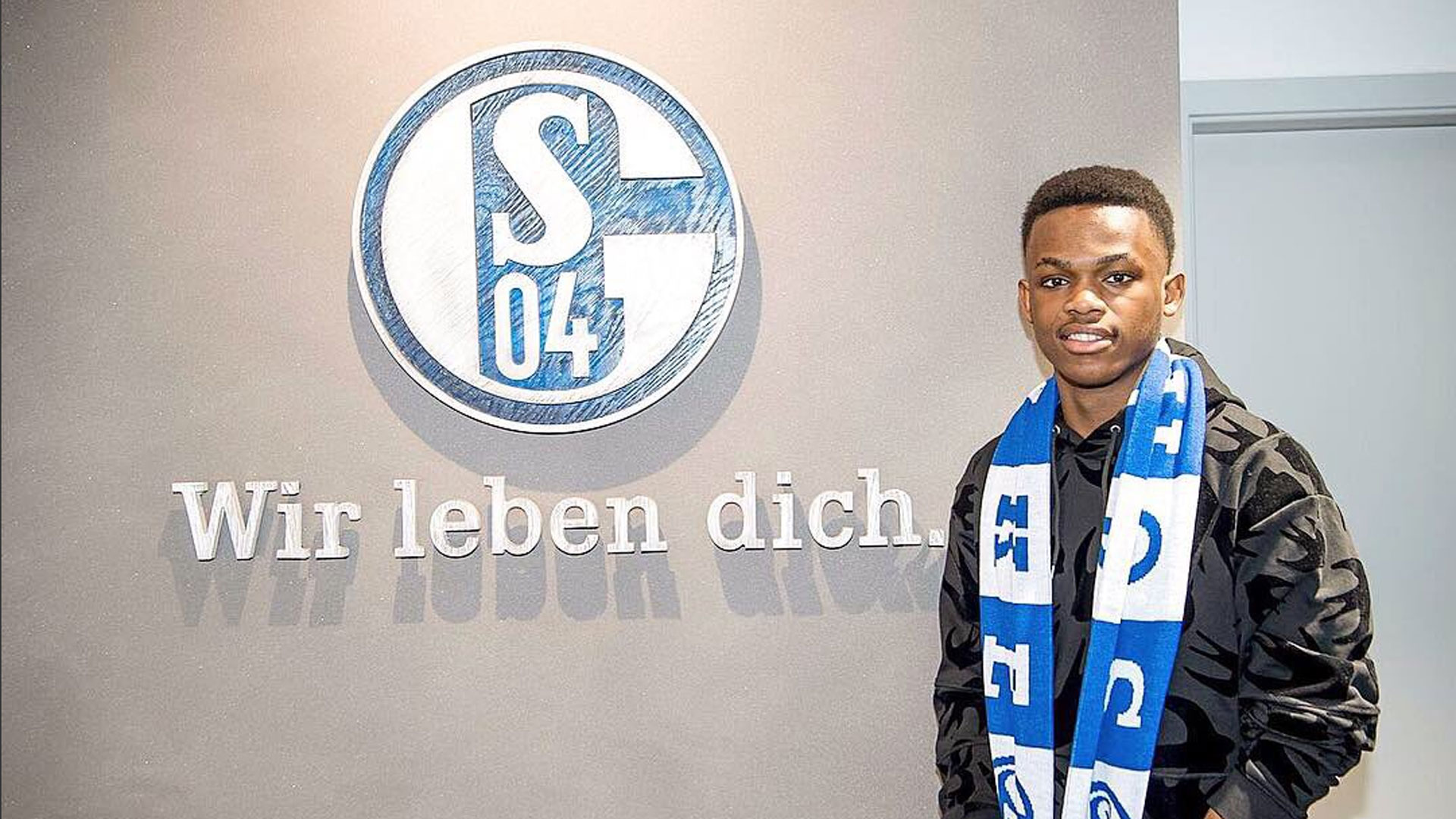 仍在高位挡 仍在高位挡