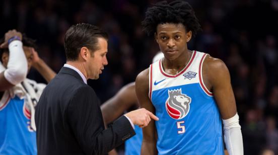 他不急于背 他不急于背